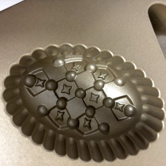 Nordic Ware Easter Bunny Cake Pan Easter Egg Vintage 2000 - Picture 6 of 10